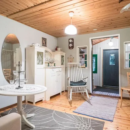 Puutarhurin Moekki By Interhome * Tallnäs