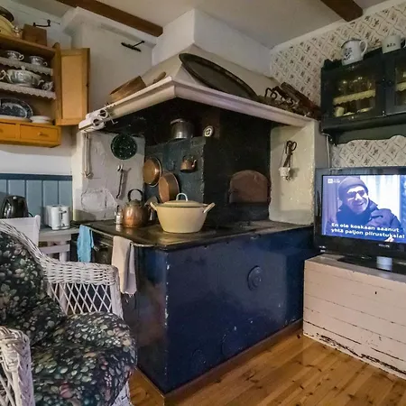 Hébergement de vacances Puutarhurin Moekki By Interhome Tallnäs