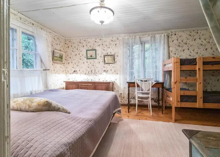 Casa de Férias Puutarhurin Moekki By Interhome Tallnas